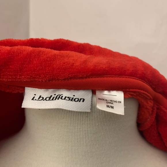 Women's IB Diffusion Fleece Red Zip-up sweater - Picture 6 of 8